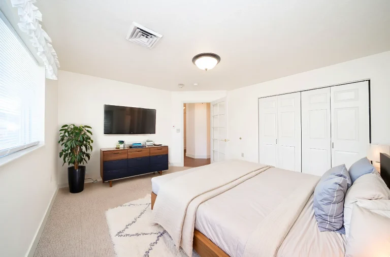 Independent Living Bedroom